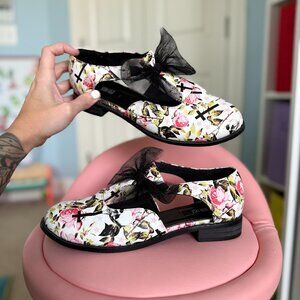 Iron Fist Low Heel Cutout Shoes with Cute Black Bow